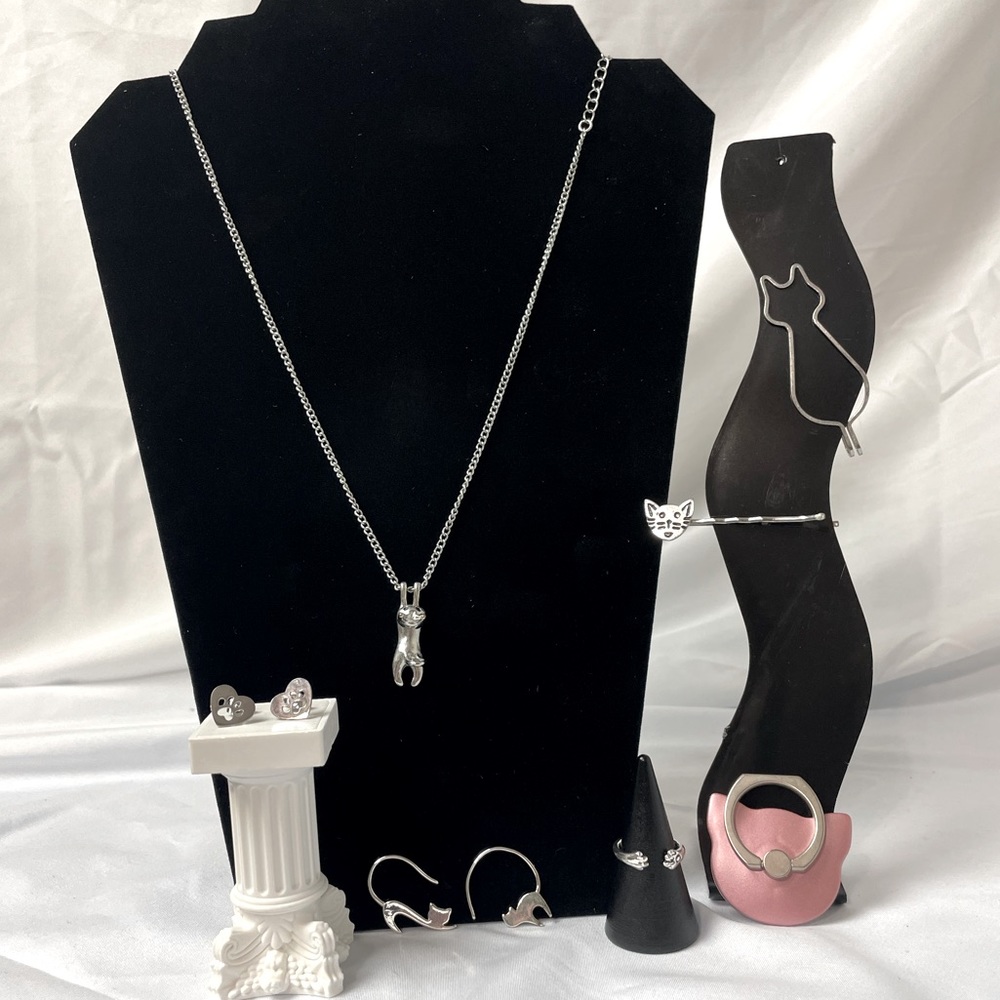 Cat jewelry and accessory lot bundle in silver w/ necklace, ring, earrings, etc
